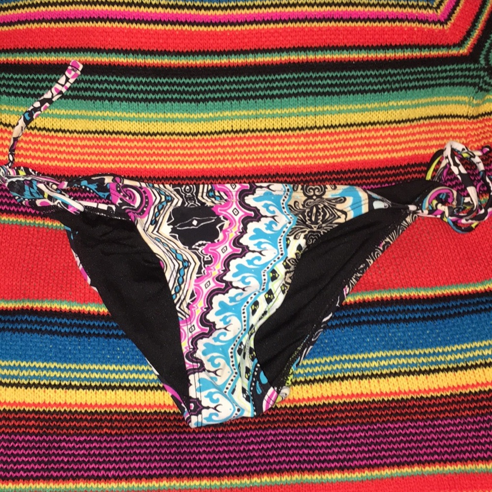 Super cute bandeau bikini